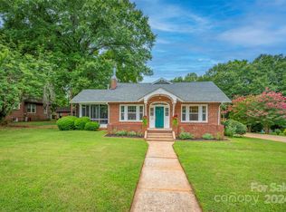 161 Carolina Ave, Forest City, NC 28043