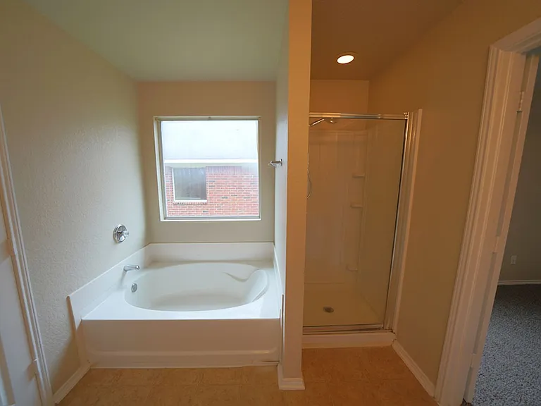 6534 Ithaca Fls — Photo 22