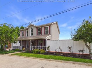 211 Trap Post Rd, South Charleston, WV 25309