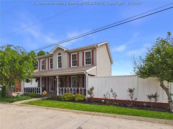 211 Trap Post Rd, South Charleston, WV 25309
