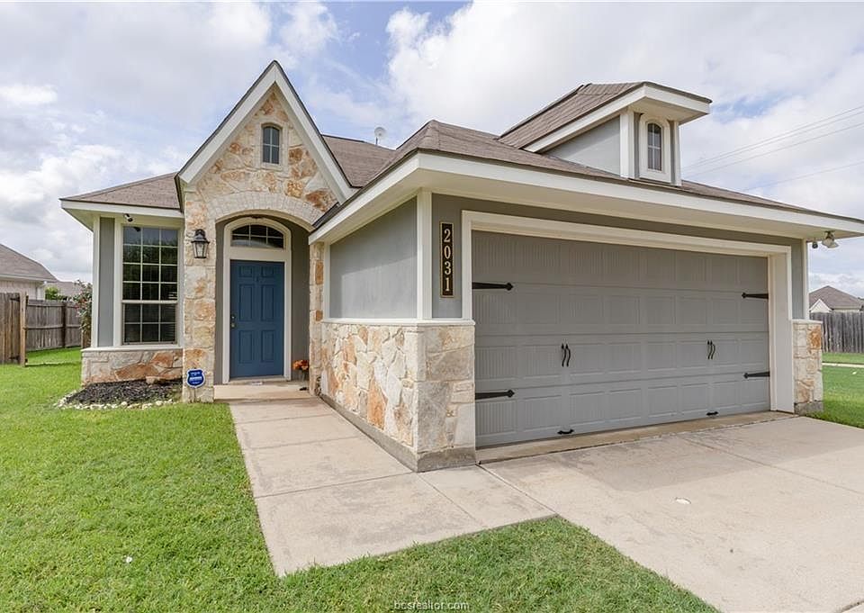 1st image of 2031 Positano Loop