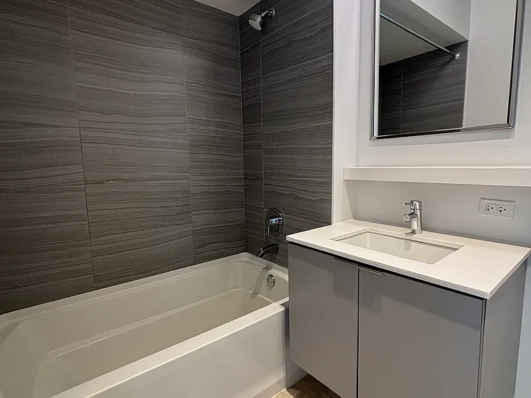 2722 W Belden Ave #608 — Photo 6