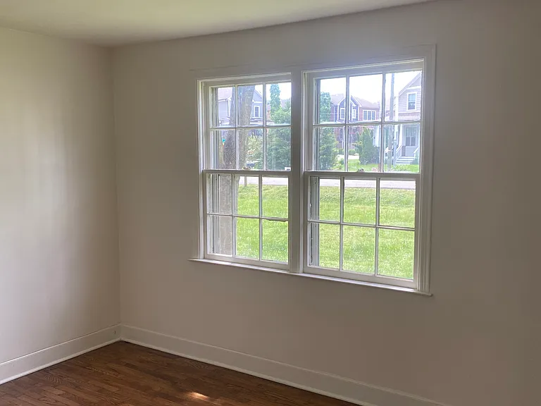 1704 Hillmont Dr #1704 — Photo 4