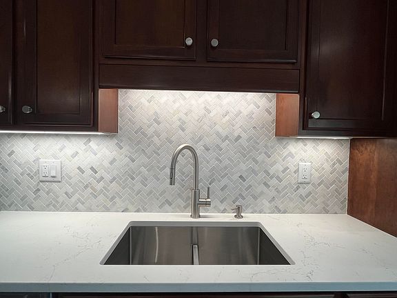 4th image of 50 Harvest Hill Lane #15