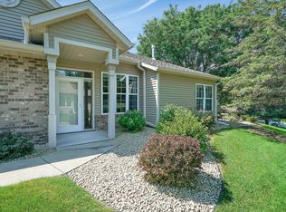 5786 Willow Ln, Shoreview, MN 55126
