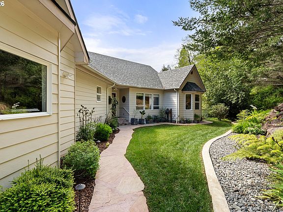 2nd image of 17146 Mountain Dr