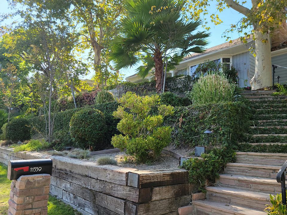 1st image of 11339 Thurston Pl