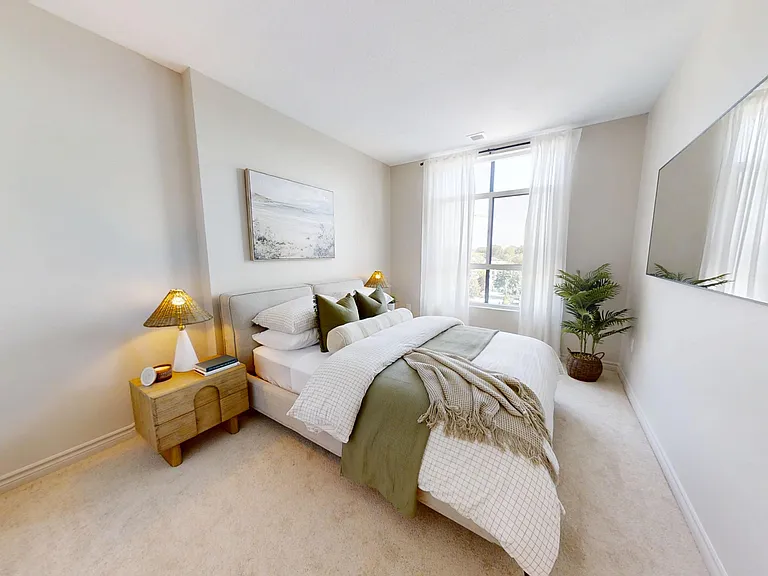475 King St E — Photo 39