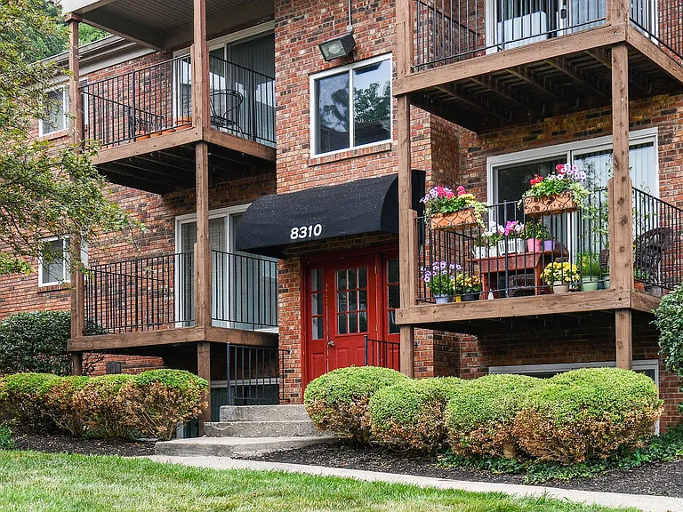 Heritage Hill Estates Apartments — Photo 29