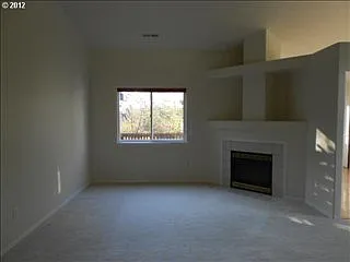 1606 NW 2nd Ave photo 1