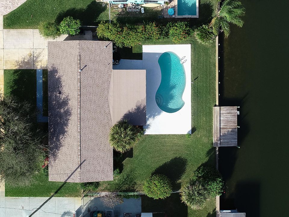 1st image of 439 Sandpiper Dr