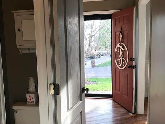 4th image of 2207 Pewter Dr