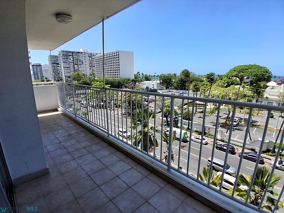 3rd image of 6400 Avenida Isla Verde 5 #D