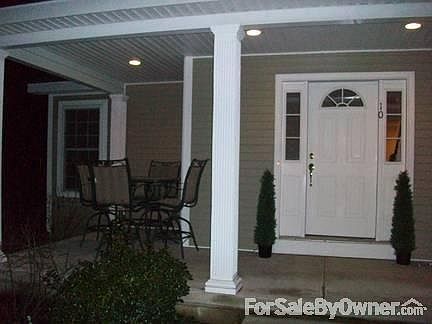 4th image of 10 Donna Ave