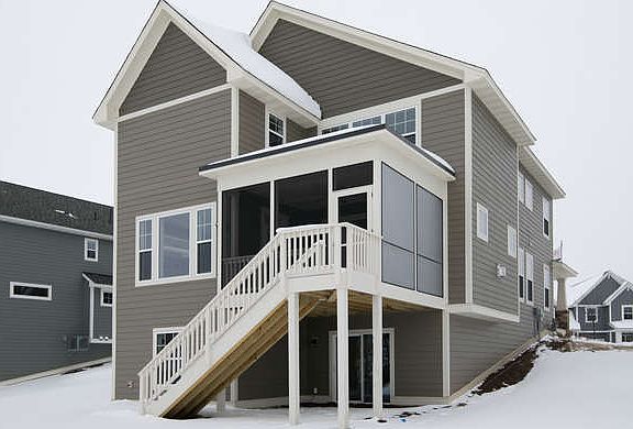 3rd image of 9220 Red Oak Trl