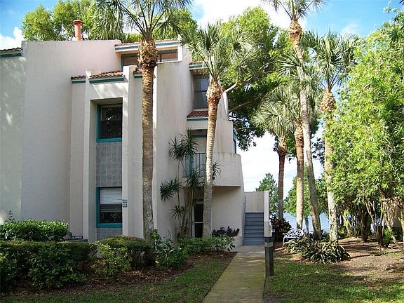 2nd image of 107 Laurel Cove Way
