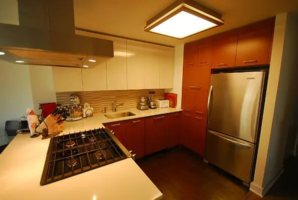 Rented by Level Group | media 32