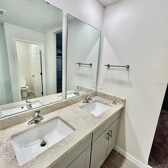 144 Towns Cir — Photo 11