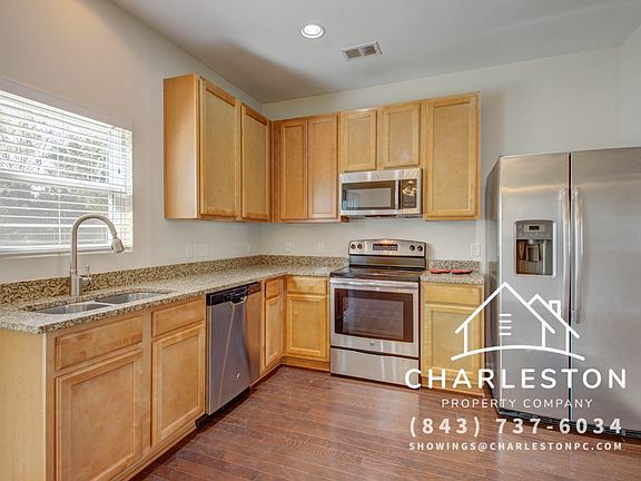 9083 Parlor Dr (6) WM_10142022