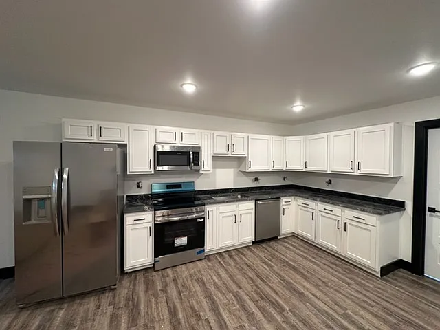 909 Ross Ave #2 — Photo 1