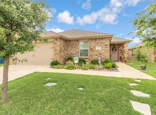 2211 Tombstone Rd, Forney, TX 75126