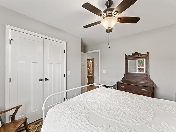 5th image of 123 Dogwood Ct