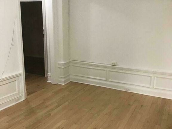 5th image of 203 W 81st St APT 3F
