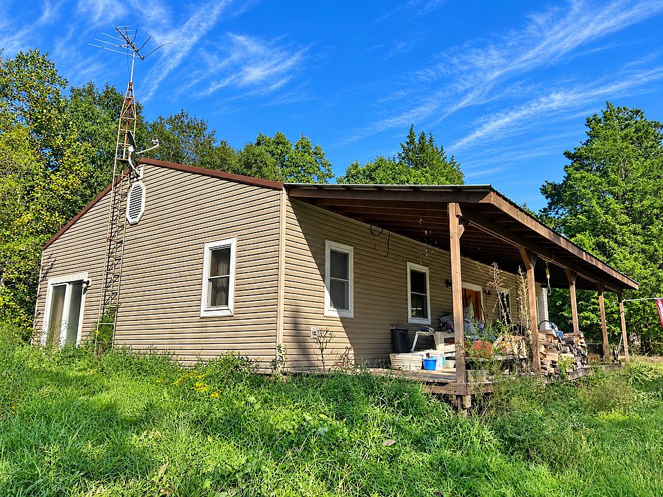 1st image of 33 Karbers Ridge Rd