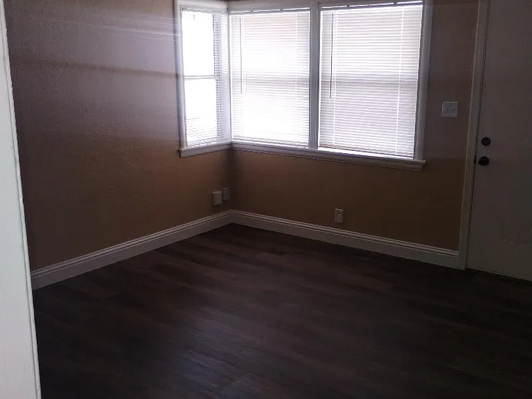 1756 South Ave — Photo 12