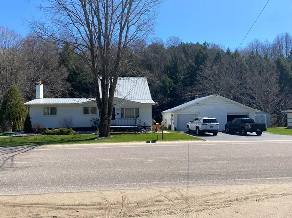 1130 County Route 25, Malone, NY 12953