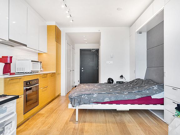 5th image of 13438 Central Ave #1105