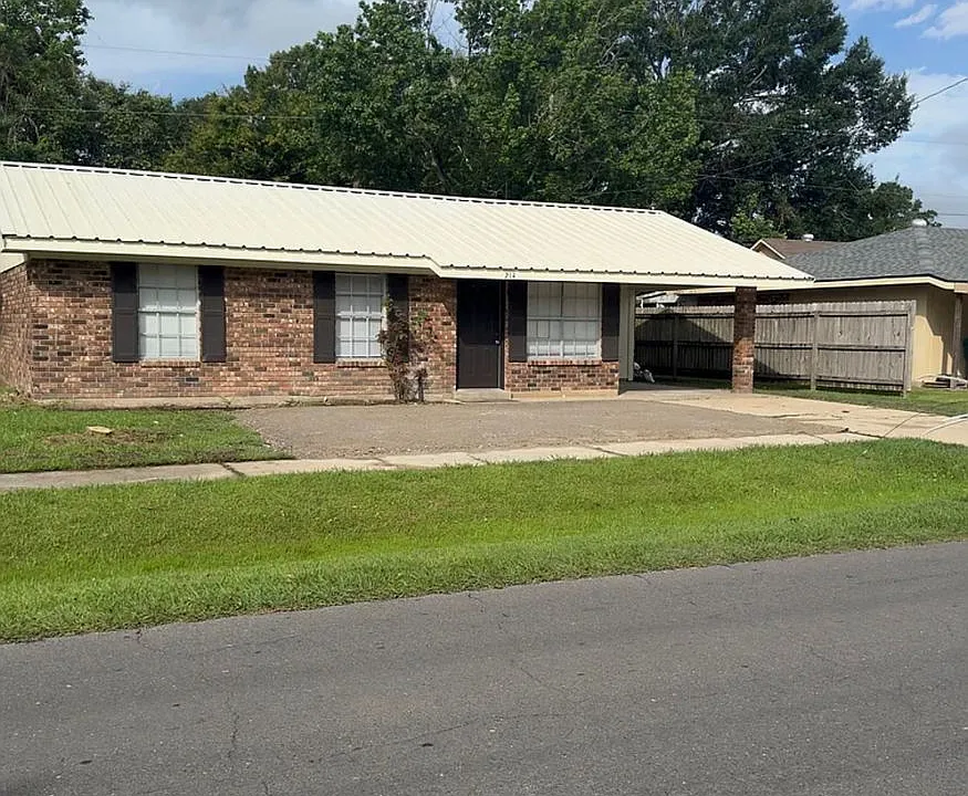 214 Guidry Rd