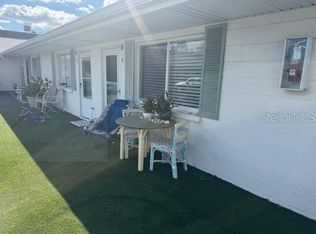 525 Manatee Ct APT 8, Venice, FL 34285