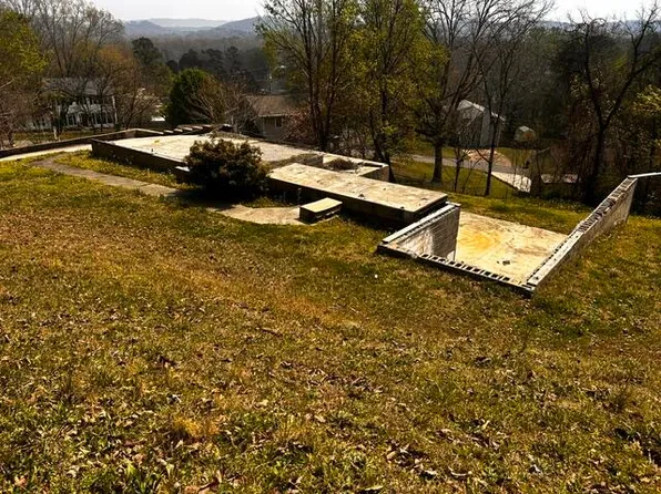 302 Stanley Dr, Ringgold, GA 30736