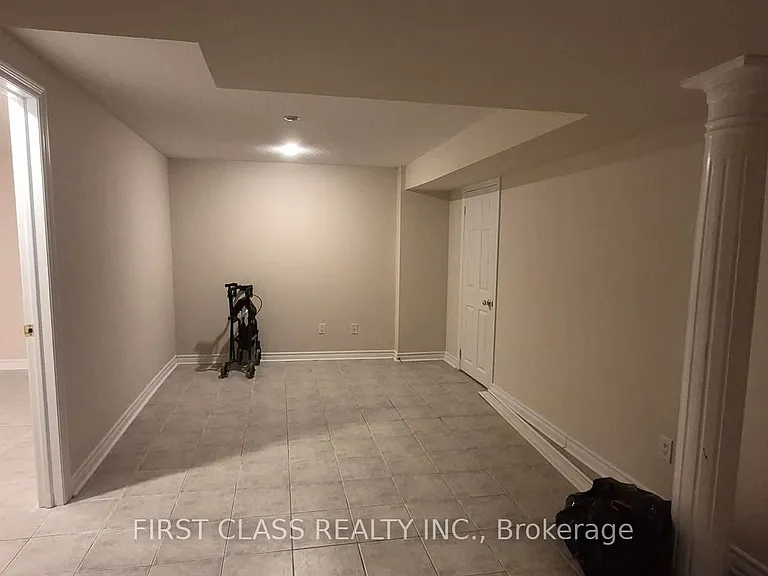 2213 Rodick Rd #BASEMENT — Photo 2