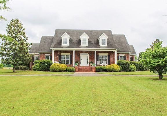 2nd image of 6464 Lebanon Rd