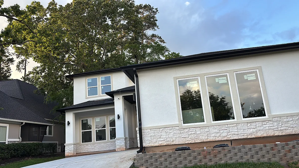 Building Photo - 83 Creekwood Dr