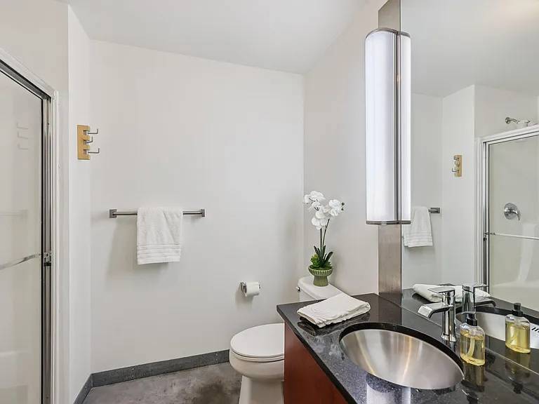 2929 Chicago Ave #1105 — Photo 26