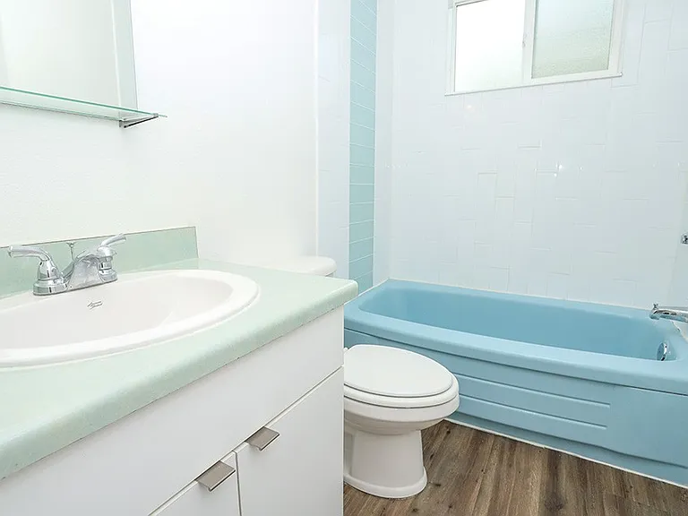 2441 S. York St. — Photo 44