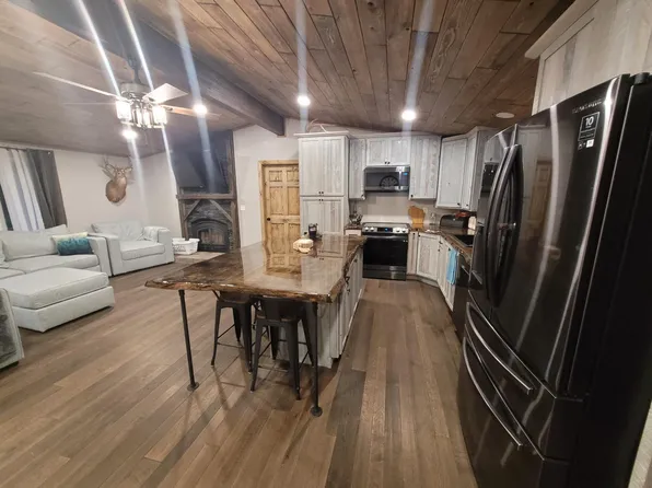 800 Zinzer Rd, Crandon, WI 54520