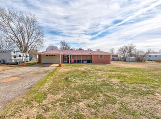 308 S Hickory St, Copan, OK 74022