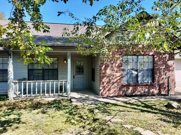 9 Delicious Ln, Mountain Home, AR 72653