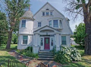 137 Broad St, Waterford, NY 12188