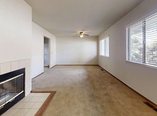 413 Trowbridge St, Santa Rosa, CA 95401