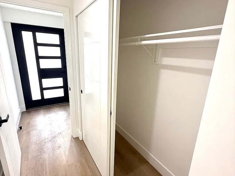 2140 Marathon St — Photo 10