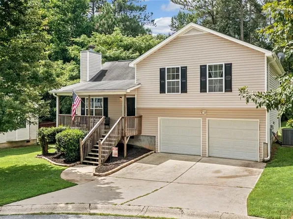 219 Remington Ct, Dallas, GA 30132