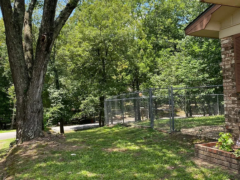 Ouachita Cir — Photo 5