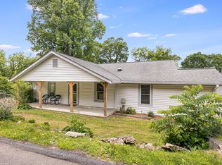 20 Winding Rd, Asheville, NC 28803