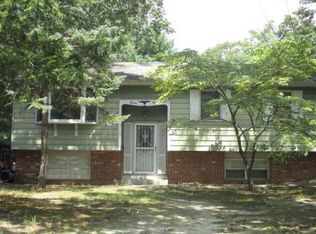 83 E 10th Ave, Pine Hill, NJ 08021