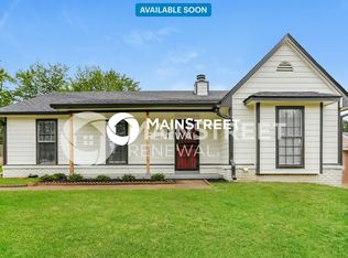 6471 Frosty Leaf Dr, Memphis, TN 38141